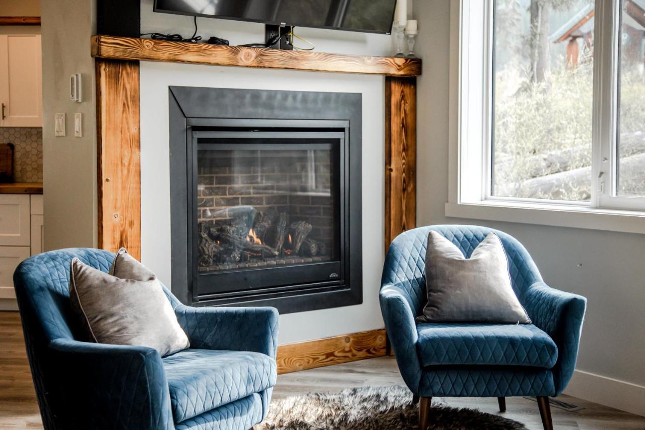 Ski In Ski Out With Huge Game Room And Hot Tub Fernie Bagian luar foto